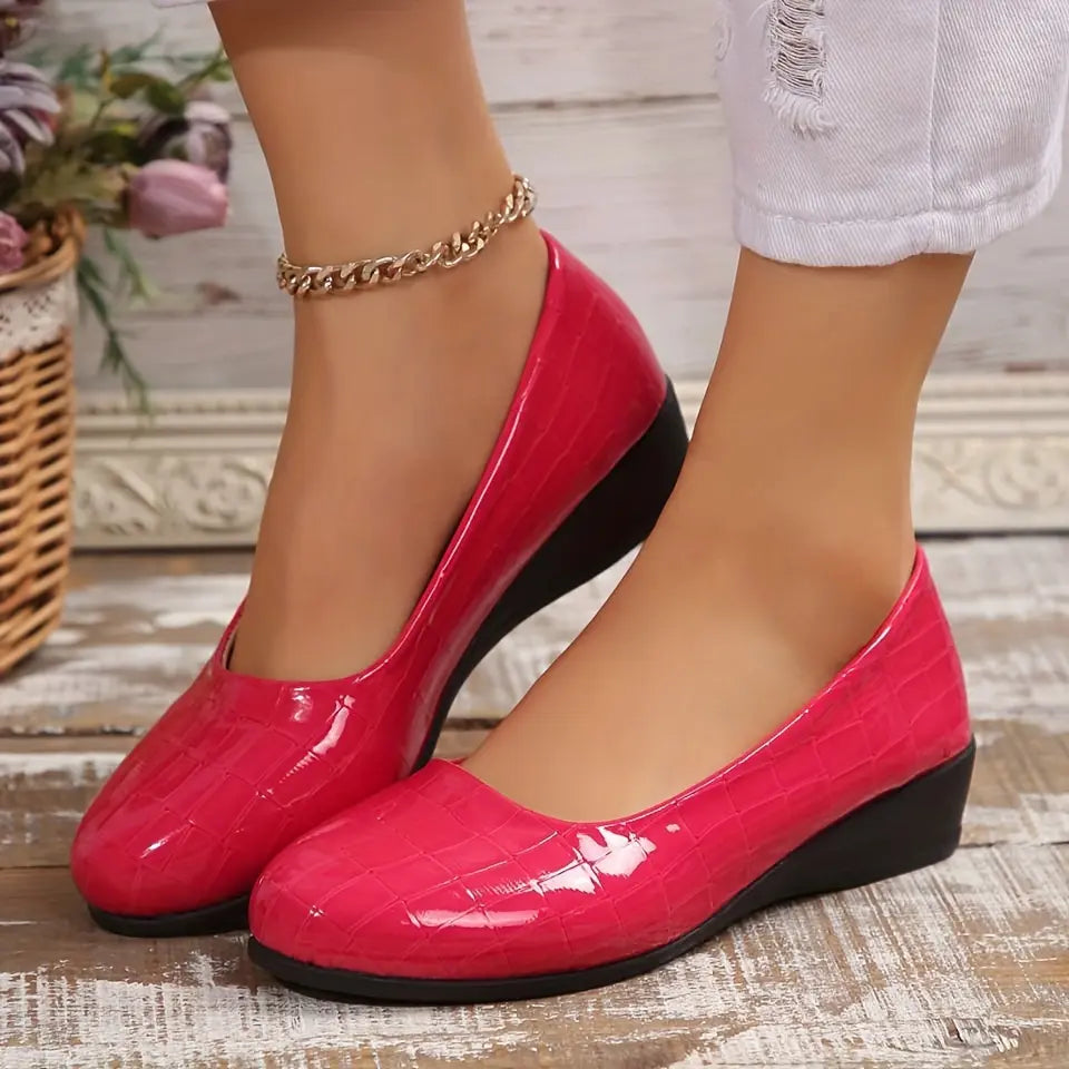 Orthopedic Leather Shoes for Women – Lightweight, Non-Slip &amp; Breathable