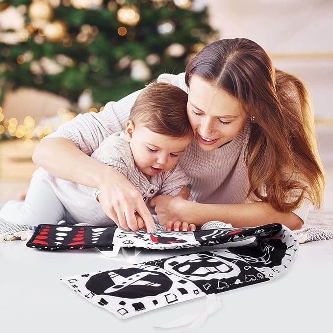 High contrast black and white baby cloth book – view 2