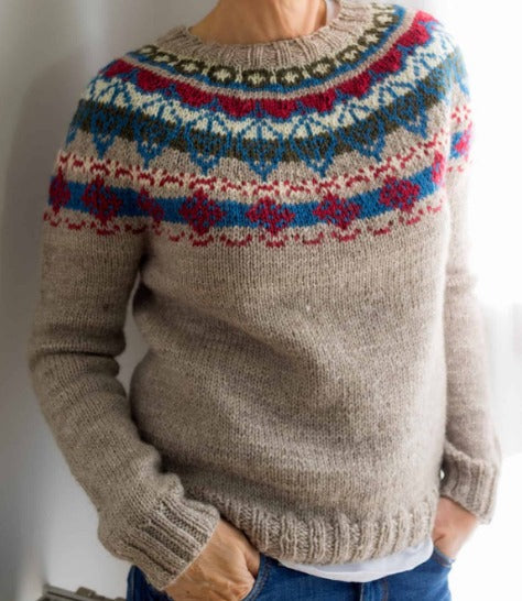Viola Christmas Sweater – Soft-Touch Knit for Festive Gatherings and Cozy Winter Styling
